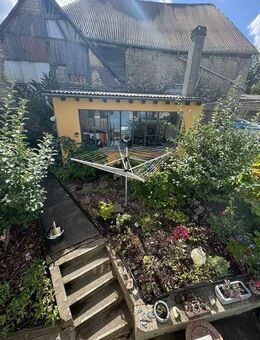 Hier tobt nicht nur das Leben, Ihre Kinder dürfen es auch. (M)Einfamilienhaus mit Garten-mit Blumen - Hottenbach
