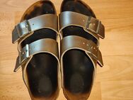Goldfarbene Birkenstock Größe 37 - Berlin Mitte