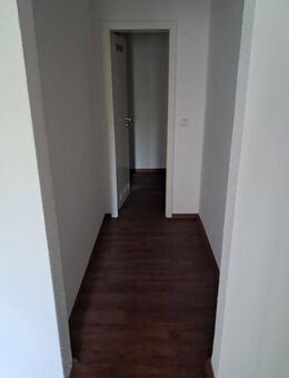 Helle 3-Zimmer-Wohnung in Duisburg am Goetheplatz - Duisburg