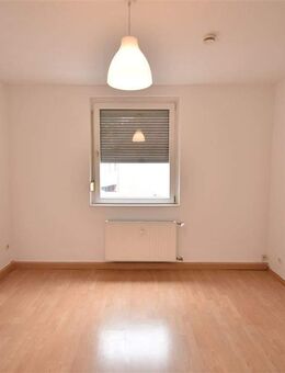 Ab sofort! Gepflegte 2-Zimmer-Whg mit großer Küche - Gladbeck