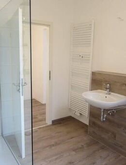 Exklusive 2 1/2 Zimmer Wohnung in Neudorf - Duisburg