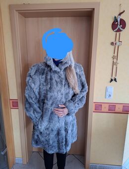 Rexkaninchen- Fellmantel -Grau Größe 38 -40. - Kassel Niederzwehren