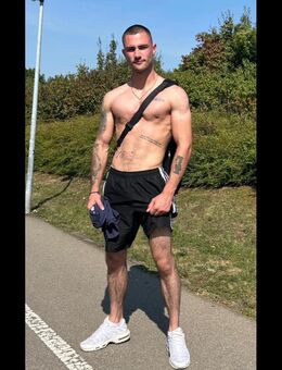 Suche Reife Dame - Stuttgart