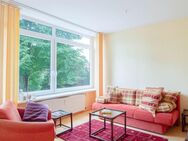 Grüne Oase: Sonnige 2 ZI. Wohnung mit großem Balkon, privatem Stellplatz & Naturblick - Berlin