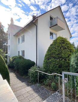 Gepflegtes 3-Familienhaus in bester Lage von Schwabach zur Eigennutzung oder Kapitalanlage - Schwabach