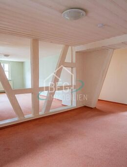 Großzügige 4-Zimmer-Wohnung mit ca. 107 m² und Stellplatz - Schwäbisch Hall