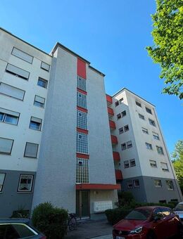 Großzügige 4-Zimmer-Wohnung im 5. OG - viel Platz über den Dächern! - Dachau