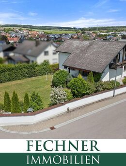 Flexible Nutzung als Ein- oder Zweifamilienhaus! Ruhige Lage - großes Eckgrundstück - Doppelgarage! - Wettstetten