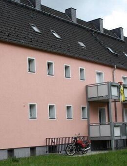 Bei VIVAWEST die Sonnenstrahlen auf dem eigenen Balkon genießen. - Bottrop