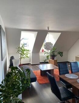 Dachgeschoss-Wohnung mit Balkon in Röttenbach 6 Zimmer - Röttenbach (Landkreis Erlangen-Höchstadt)