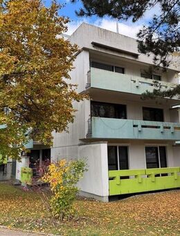 Gemütliche 2,5-Zi-Whg mit 2 Balkonen und Garage in ruhiger Lage - Königsbronn