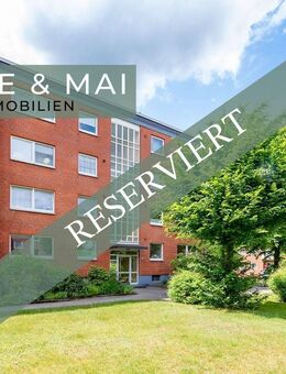 REINBEK-NEUSCHÖNNINGSTEDT-Modernisierte 3-Zi.-Hochparterre-Wohnung mit Loggia & Carport - Reinbek