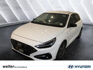 Hyundai i30, 1.5 T-GDi Mild-Hybrid Edition 30, Jahr 2021 - Bietigheim-Bissingen