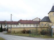 Teilsaniertes Mehrfamilienhaus mit 16 WE (davon 10 vermietet) und großem Grundstück provisionsfrei zu verkaufen - Unterwellenborn