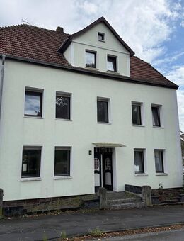 Ein- bis Zweifamilienhaus 204 m² Wohnfläche in Beverungen-Blankenau - Beverungen