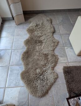 2 Echtfellteppiche Echtfellläufer - Nalbach