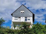 Einfamilienhaus mit Einliegerwohnung in Hückeswagen - Hückeswagen (Schloss-Stadt)