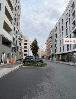 IMMOBERLIN.DE - Spitzenlage in der City! Exzellente Wohnung mit Südloggia - Berlin