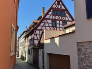...Fachwerkhaus mit Charme idyllisch im Ortskern von Eibelstadt gelegen... - Eibelstadt
