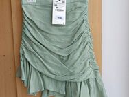 Zara Limited Drapierter High Waist Rock mint grün Raffung Volant gerafft asymmetrisch gr. 34 XS NEU - Hardheim