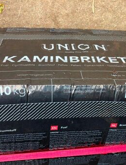 UNION Kaminbriketts im Folienpack 10Kg (=18Stck) • 7,90€/Paket - Rastorf