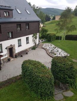 Wohnen, wo andere Urlaub machen! 3 Räume und Sonnenbalkon in Hammerunterwiesenthal! - Oberwiesenthal