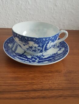 Teetasse und Unterteller aus China - Kassel Brasselsberg