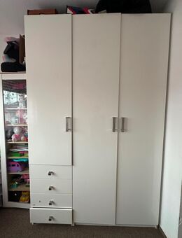 Kleiderschrank - Birlenbach