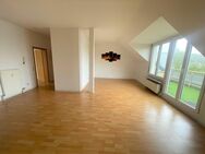 Freie bezugsfertige DG- Wohnung im Wohngebiet Stauffenberg- Ellwangen inkl. TG Stellplatz und Balkon - Ellwangen (Jagst)