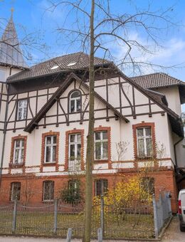 Bezugsfrei I Exklusives Grunewald I Dachgeschosswohnung mit nicht einsehbarer Terrasse Stellplatz - Berlin
