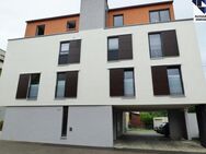 Viele Möglichkeiten - sehr große Wohnung, alternativ auch teilbar in 2 sep. Wohnungen bzw. Büro - Wendlingen (Neckar)