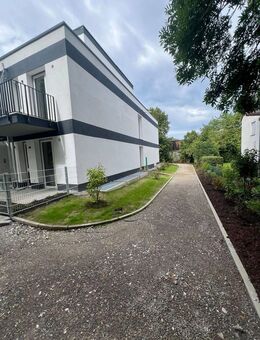 ERSTBEZUG 1,5 Zimmer App. möbliert, großer Dachterrasse nähe KLINIKUM - Augsburg