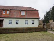 Doppelhaushälfte nebst großem Baugrundstück und Stallgebäude - Kloster Lehnin