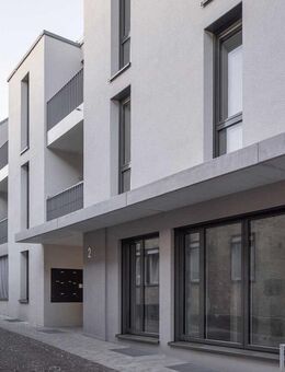 Helle Wohnung zentral gelegen - Stuttgart