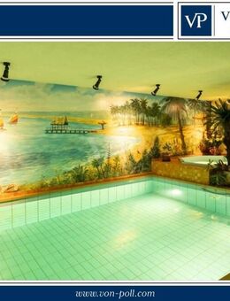 Haus im Alpenstil mit Schwimmbad, Doppelgarage auf 673 m².... - Berlin