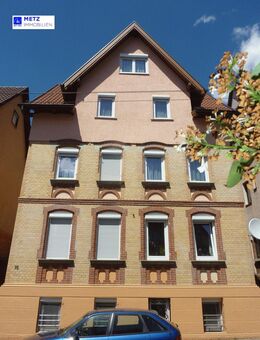 Stuttgart-Untertürkheim: Komplett saniertes Mehrfamilienhaus für Kapitalanleger geeignet - Stuttgart