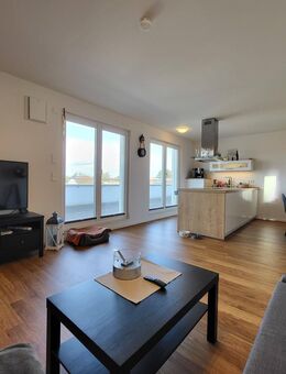 Ihr neuer Erstwohnsitz! Herrliche 3 Zimmer Penthousewohnung mit großer Dachterrasse und Aufzug im Haus. - Grömitz