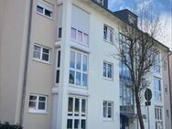 Zuhause fühlen: schöne 3,5-Zimmer-Wohnung mit Balkon - Sindelfingen