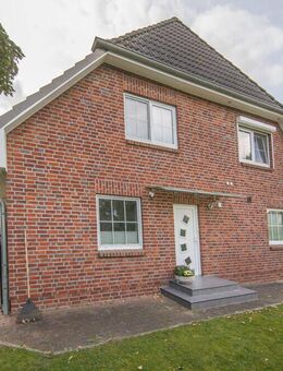 Moderne Doppelhaushälfte mit großem Grundstück am Feldrand - Rellingen