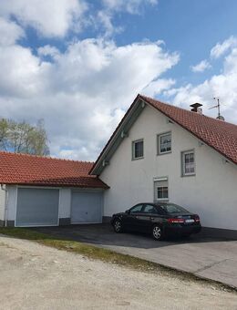 Einfamilienhaus mit herrlichem Gartengrundstück, ca. 1.000 m2 und Doppelgarage - Bernried