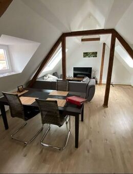 Gemütlich, neuwertig saniert, sofort frei - Wohnung im DG - Gengenbach