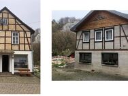 Zwei benachbarte Fachwerkhäuser im Südharz/ OT Questenberg - Südharz