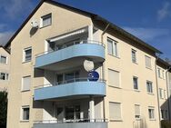 Aufwändig renovierte DG-Wohnung in der Nordstadt in Tuttlingen - Tuttlingen