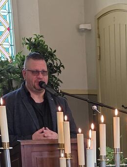 Trauredner - Freier Redner in Köthen, Dessau und Umgebung - Aken (Elbe)