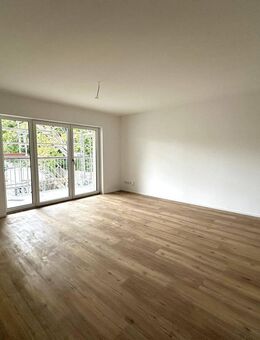 Erstbezug! 2-Zi Neubauwohnung mit Balkon ~ Stadtnah ~ TG-Stellplatz ~ Aufzug uvm. - Fürth