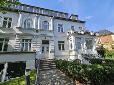 176 m² Wohn - / Nutzfläche! Dachgeschosswohnung in Lichterfelder Altbau zu verkaufen!