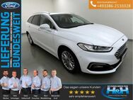 Ford Mondeo Turnier 2.0 Ecoblue Titanium AHK+Kam+LED - Premnitz