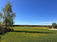 Altenmarkt an der Alz: Sonniges, unverbaubares Baugrundstück mit Bergpanoramablick! - Altenmarkt (Alz)