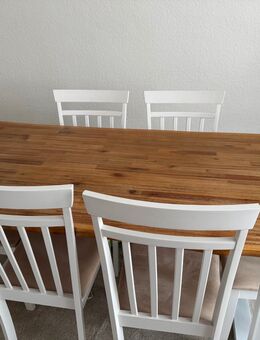 Esstisch Holz mit Stühlen - Essen