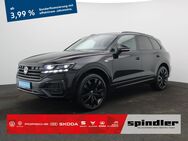 VW Touareg, 3.0 TDI R-Line BlackStyle, Jahr 2021 - Würzburg